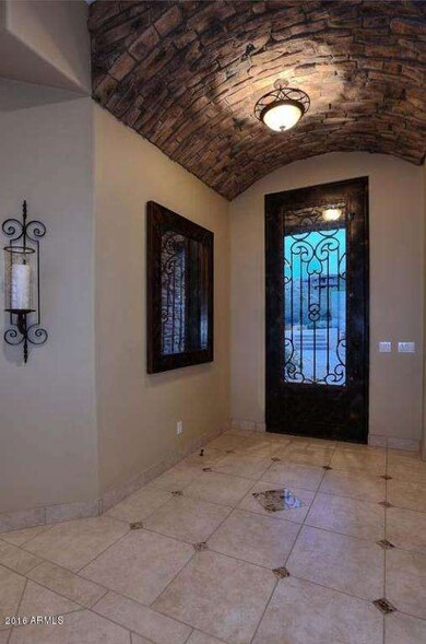 Night-Foyer