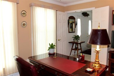 740 Valley View Cir, Aurora, OH 44202 - photo 4