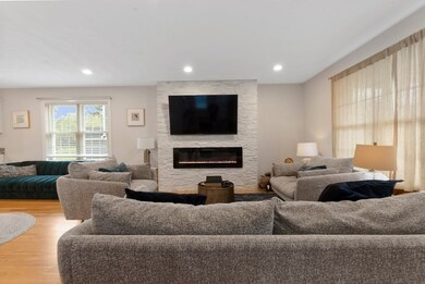 26 Glendale St, Brockton, MA 02302 - photo 7