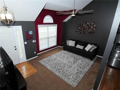 20799 S Skyview Ln, Spring Hill, KS 66083 - photo 3