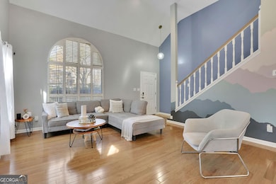 10945 Pinehigh Dr, Alpharetta, GA 30022 - photo 6