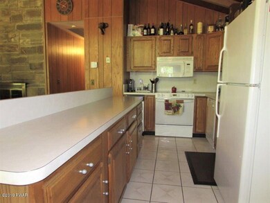 113 Ridge Rd, Lords Valley, PA 18428 - photo 7