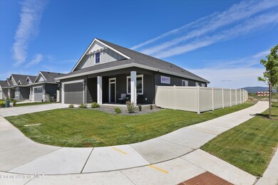 02-Corner Property