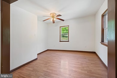 12528 Seavolt Rd, Hancock, MD 21750 - photo 7