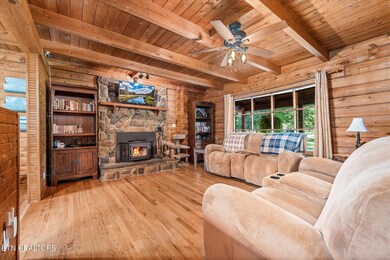 816 Cindy Dr, Cookeville, TN 38506 - photo 4