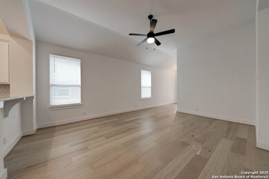 1829 Nettletree Rd, New Braunfels, TX 78132 - photo 5