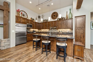 005_Kitchen