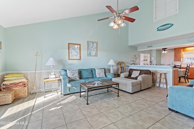 5518 W Beach
