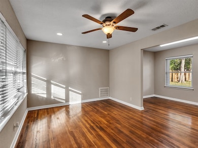 219 E Janisch Rd, Houston, TX 77022 - photo 6