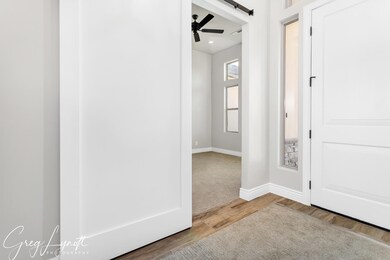 4 Bedroom 2