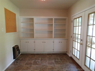 510 Locust Ave, Eufaula, OK 74432 - photo 6