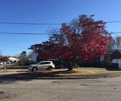 40 Niles Rd, Randolph, MA 02368 - photo 2