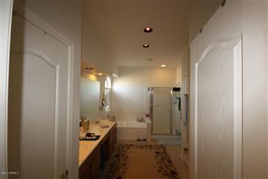 9562 E. Knoll Circle