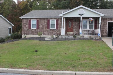 1514 Fernwood Rd, Slatington, PA 18080 - photo 3