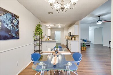 700 Coopers Hawk Dr, Norman, OK 73072 - photo 3