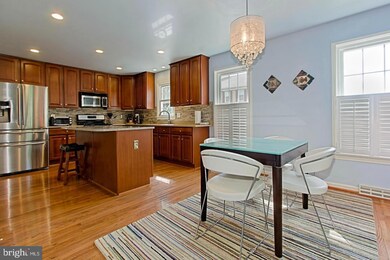 2030 Pieris Ct, Vienna, VA 22182 - photo 6