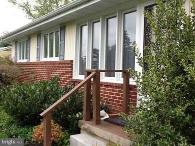 8 Harmon Rd, Owings Mills, MD 21117 - photo 2