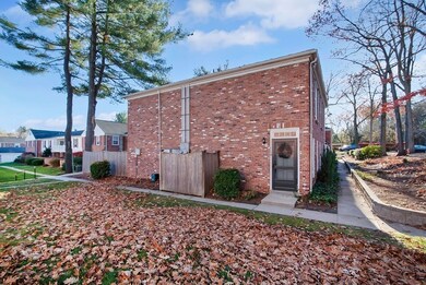 1105 Dickinson St unit 115, Springfield, MA 01108 - photo 3