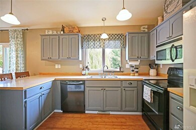 27561 79th Dr NW, Stanwood, WA 98292 - photo 7