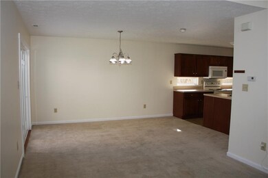 610 Stobus Dr, Greenwood, IN 46143 - photo 6