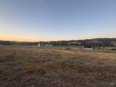 7 Singing Springs Way, Garden Valley, ID 83622 - photo 5