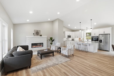 350 Twitchell Rd, Mansfield, OH 44903 - photo 3