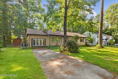 122 Lakewood Dr, Jacksonville, NC 28546 - photo 2