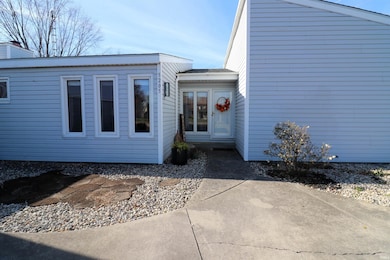 5205 N Grass Way, Muncie, IN 47304 - photo 3