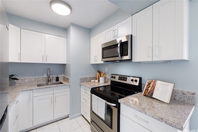 Sunset Towers unit 1903, Honolulu, HI 96814 - photo 6