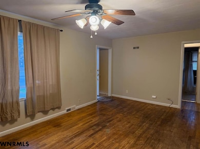 1609 Avenue I, Scottsbluff, NE 69361 - photo 5