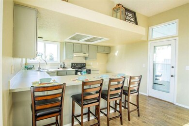 352 S Valley Dr, Nampa, ID 83686 - photo 5