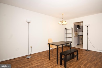 2901 Fallstaff Rd unit 504, Baltimore, MD 21209 - photo 7