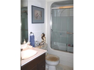 Master Bath/Spa.