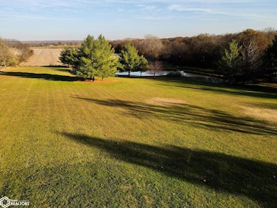 812 Lake Rd, Ottumwa, IA 52501 - photo 2