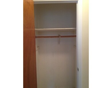 611 Watertown St unit 13, Newtonville, MA 02460 - photo 4