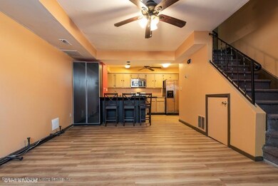 02_4207-Amboy-Rd_2002_Web