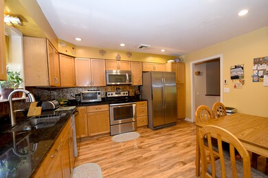 8 Candleview Dr, Sherman, CT 06784 - photo 7