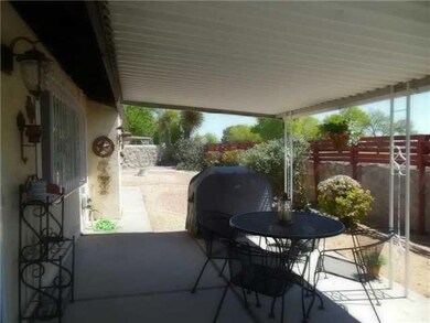 10644 Park View Cir, El Paso, TX 79935 - photo 5