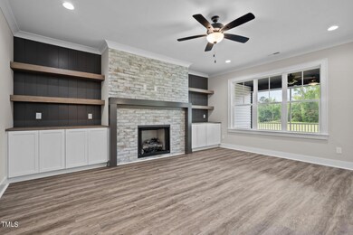 15-web-or-mls-_NFP6569