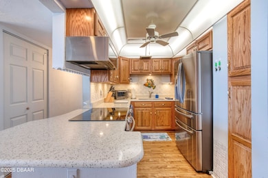 1514OceanShoreBlvd_1010-5