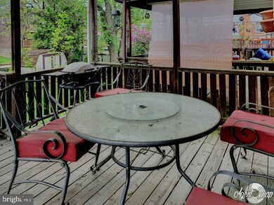 9 Lawnton Terrace W, Glenolden, PA 19036 - photo 5