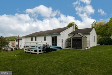 117 Nickel Dr, Bechtelsville, PA 19505 - photo 5