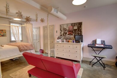 30 Bradford St unit Apartement, Bristol, RI 02809 - photo 6