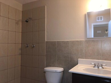 8273 Broadway Dr, El Paso, TX 79915 - photo 4