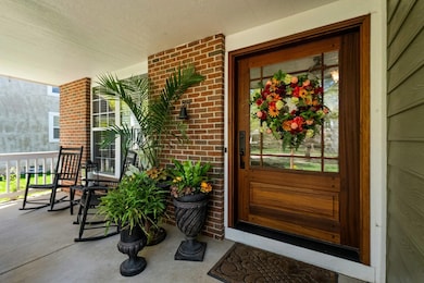 Welcome to 6767 vBurnside Lane