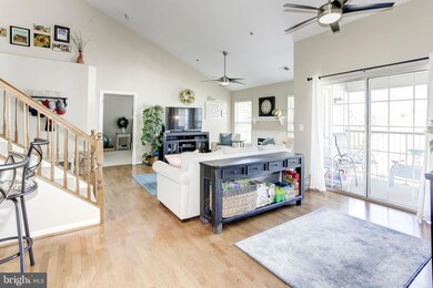 11506 Sperrin Cir unit 402, Fairfax, VA 22030 - photo 6