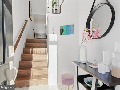 42612 Lisburn Chase Terrace, Chantilly, VA 20152 - photo 4