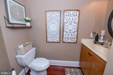 130 S Walnut St, Kennett Square, PA 19348 - photo 5