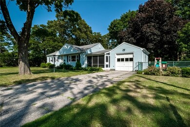 62 Freeman St, Warwick, RI 02886 - photo 3