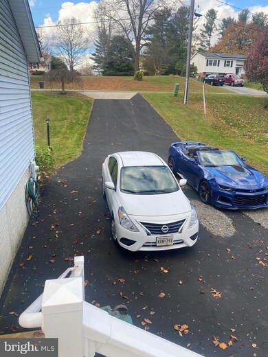 4501 Raymond Ave, Sykesville, MD 21784 - photo 4